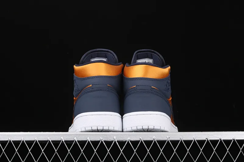 All categories Air Jordan Jordan series basketball shoes Air Jordan 1 Mid Air Jordan 1 Mid AJ1 Joe 1 blue gold silk basketball shoes 852542-401